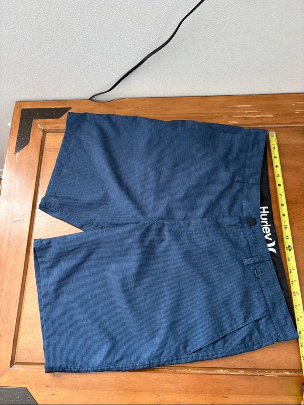 Hurley flat front